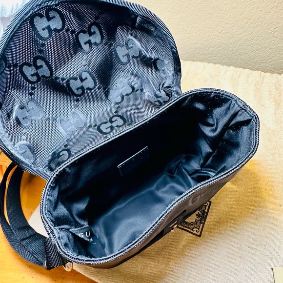 NEW Unisex Gucci Econyl Nylon Monogram Off The Grid Messenger Bag - Picture 13 of 17